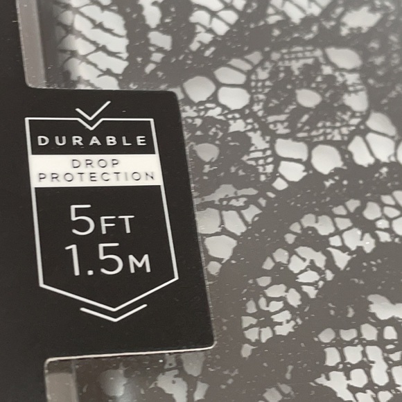 KENDYL & KYLE IPHONE X PROTECTIVE CASE BLACK LACE - Picture 13 of 15